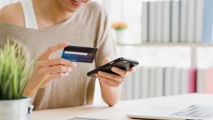 Uang Sudah Tipis Padahal Masih Pertengahan Bulan? Ini yang Bikin Uang Cepat Abis Tanpa Sadar