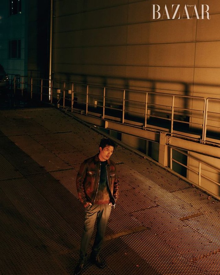 Ingin melihat aksi Park Hee-soon lainnya? Beauties bisa menonton film The Scam (2009), 1987: When the Day Comes (2017) dan drama Dr. Brain yang tayang di Apple TV+. / foto: instagram.com/park_hee_soon