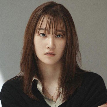 Go Public, Jeon Jung Seo 'Money Heist' Pamer Foto Kencan Bareng Kekasih