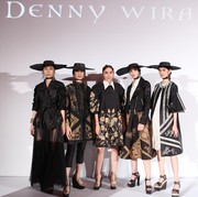 4 Fakta tentang Koleksi Terbaru Denny Wirawan 'Niti Senja' yang Hadirkan Kain Batik Kudus dalam Nuansa Urban dan Romantis