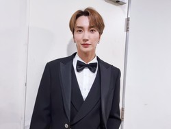 Fakta di Balik Rumor Kedekatan Leeteuk SUJU dengan Pegolf Muda