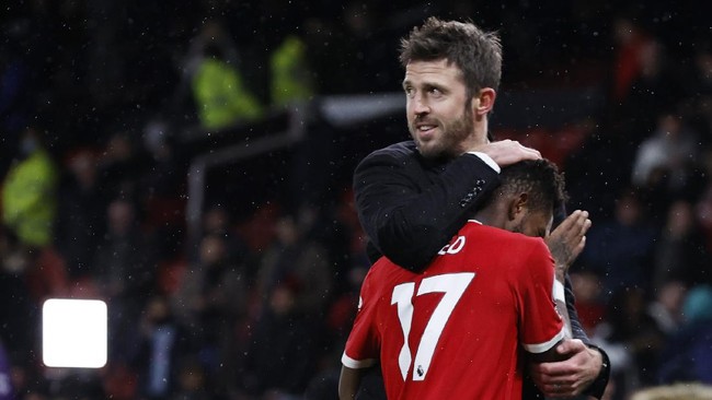 Michael Carrick memilih pergi dari Manchester United setelah tugasnya sebagai pelatih interim resmi berakhir.