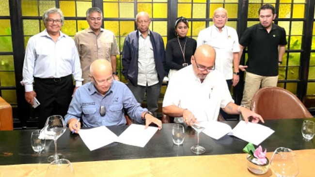Melchor Group dan Medco Group menandatangani kesepakatan kerja sama atau MoU terkait pengelolaan hutan mineral seluas 180.000 hektar di Papua.