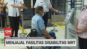 VIDEO: Menjajal Fasilitas Disabilitas MRT
