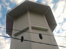 Toren, Menara Air Peninggalan Belanda yang Ikonik Kokoh Berdiri di Kota Lamongan