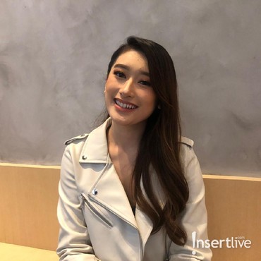 Lirik Lagu Lain Hari - Amanda Caesa