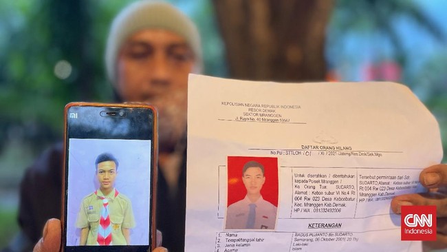 Seorang cleaning service tempat karaoke di Semarang hilang sejak 17 November. Seorang yang mengaku penculik meminta tebusan Rp2,6 juta jika korban ingin selamat