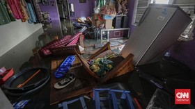 FOTO: Banjir Rob Kembali Rendam Jalan Lodan Raya