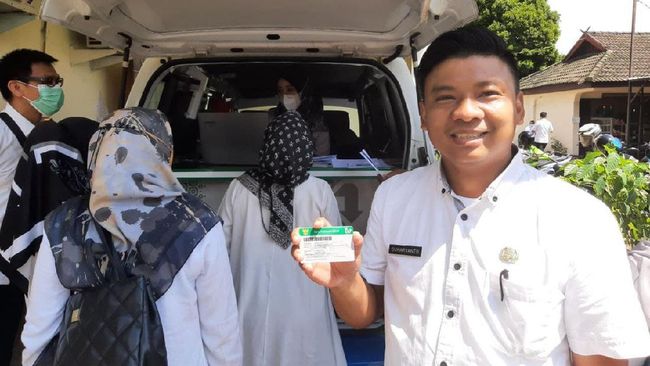 BPJS Kesehatan Jambi Kembali Gerakkan Mobile Customer Service on Call BPJS Kesehatan Jambi membuka kembali layanan Mobile Customer Service on Call (MCS-OC) yang sebelumnya sempat terhenti akibat pandemi pada Senin (19/11).