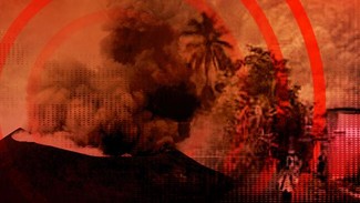 Gunung Semeru Erupsi