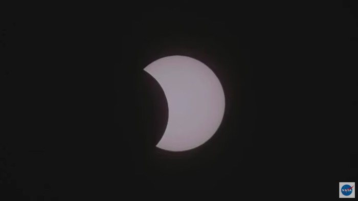 Bukan Sekadar Fenomena, Gerhana Matahari Juga Pengaruhi Kehidupan, Lho!