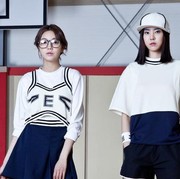 Modis dan Kekinian, Perbarui Gaya Sporty Kamu dengan Padu-padan Berikut!