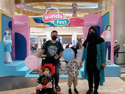 7 Potret Junio BundaFest Hari ke-2: Ada Booth Kebutuhan Anak & Rumah Tangga Murah Meriah