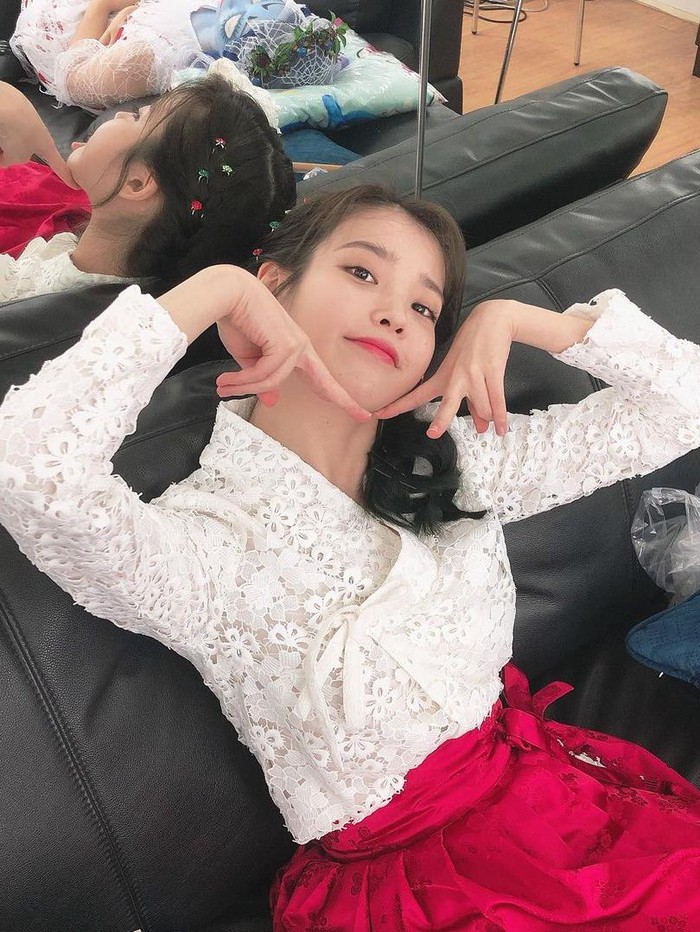 Lee Ji Eun atau biasa dikenal dengan panggung IU merupakan penyanyi sekaligus aktris ternama asal Korea Selatan yang debut sejak tahun 2008, atau tepatnya 13 tahun lalu./ Foto: Instagram.com/dlwlrma