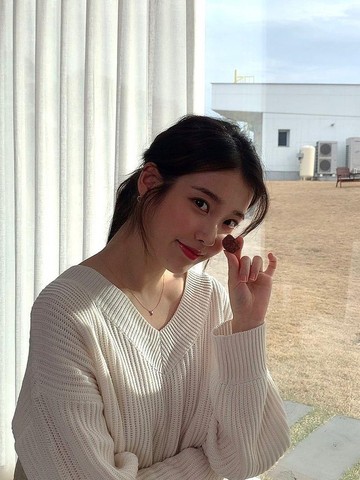 Simak Potret Baby Face IU yang Tetap Imut Menjelang Usia 30 Tahun!