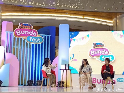 Keseruan Ngobrol Bareng Caca Tengker soal Menu MPASI di Junio BundaFest