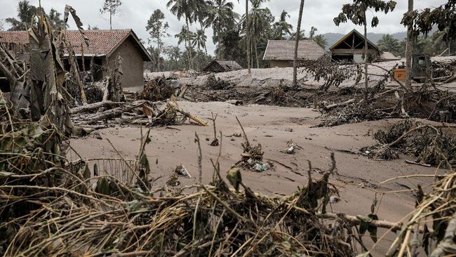PLN Pulihkan Listrik 28 Ribu Warga Terdampak Erupsi Semeru PT PLN (Persero) mengatakan ribuan warga telah kembali mendapatkan akses listrik pasca erupsi di Gunung Semeru.