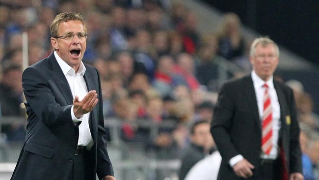 Pelatih interim Manchester United Ralf Rangnick ingin bertemu dengan Sir Alex Ferguson jelang pertandingan melawan Crystal Palace, Minggu (5/12).