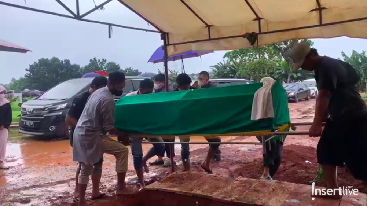 Pemakaman Idang Rasjidi