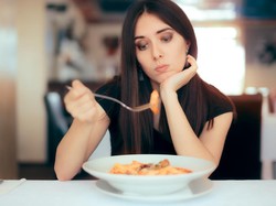 Sedang Tak Selera Makan? 5 Hal Ini Bisa Jadi Penyebabnya