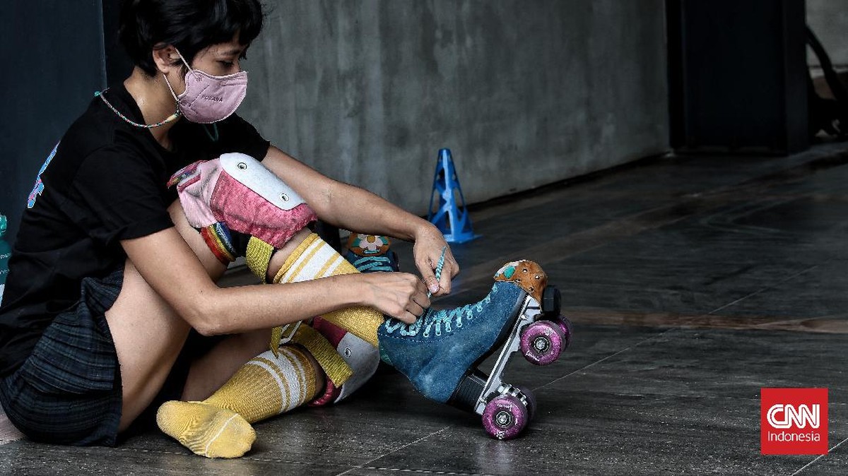 FOTO: Sepatu Roda ala Tahun 90-an Tak Lekang Waktu