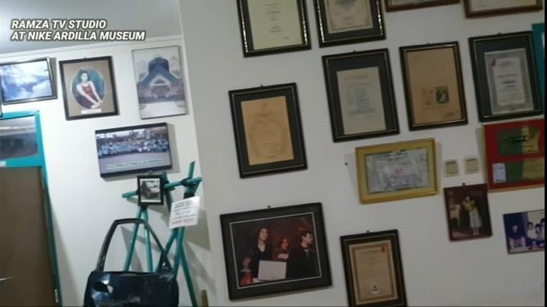 Museum Nike Ardilla sedang jadi perbincangan publik, disana terdapat barang-barang hingga saksi bisu kecelakaan maut Nike. Yuk intip!