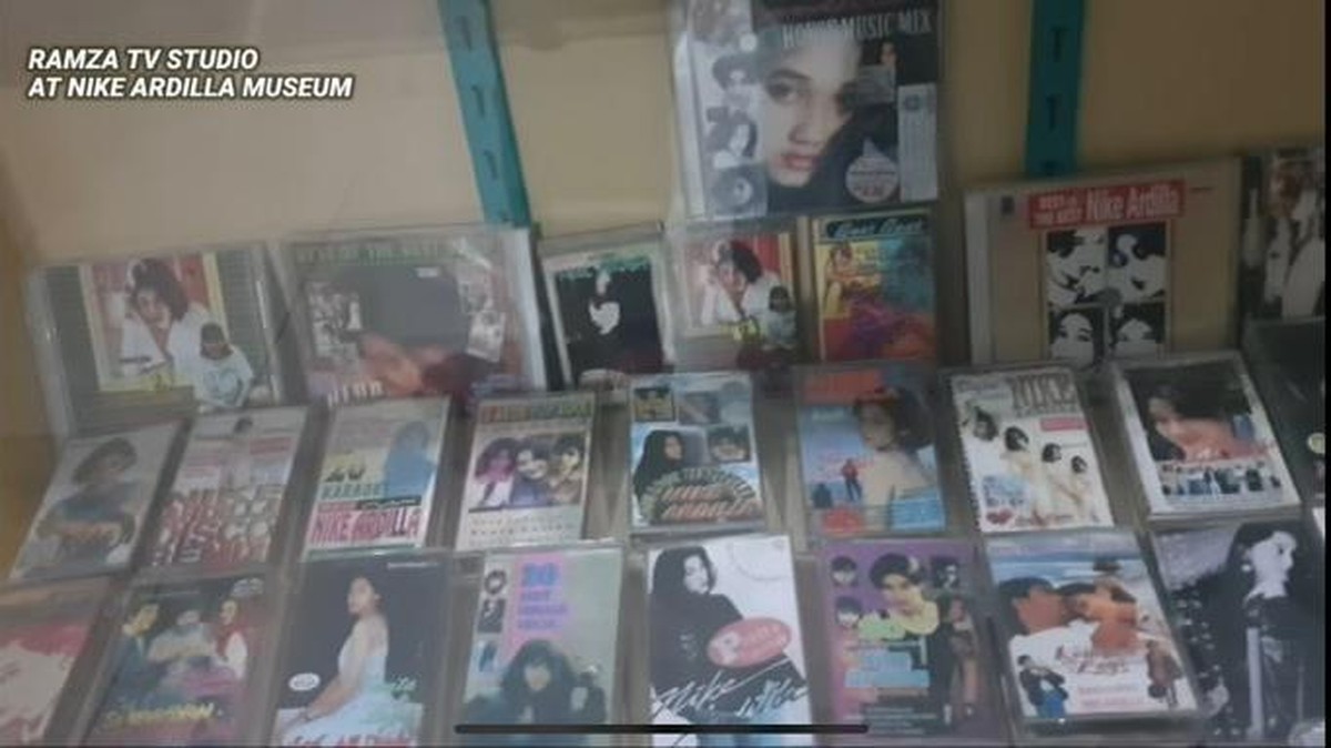 Museum Nike Ardilla sedang jadi perbincangan publik&comma; disana terdapat barang-barang hingga saksi bisu kecelakaan maut Nike&period; Yuk intip&excl;