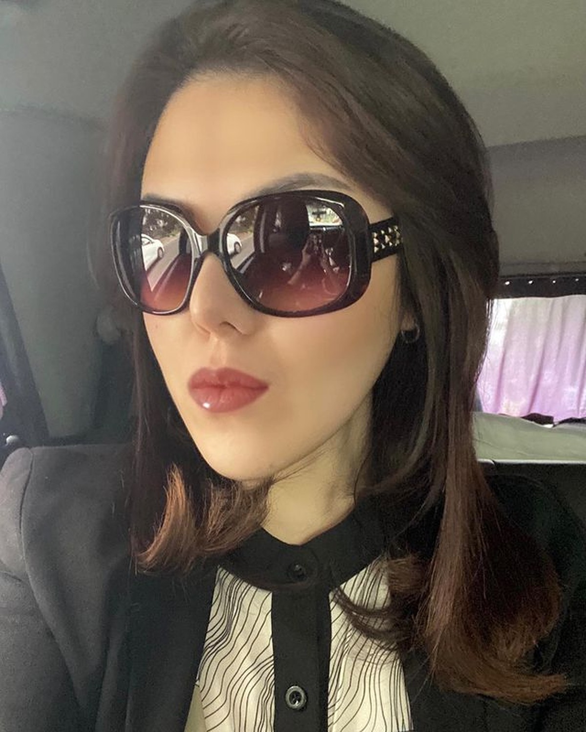 7 Transformasi Tina Toon dari Pipi Chubby hingga Tirus Disebut Oplas