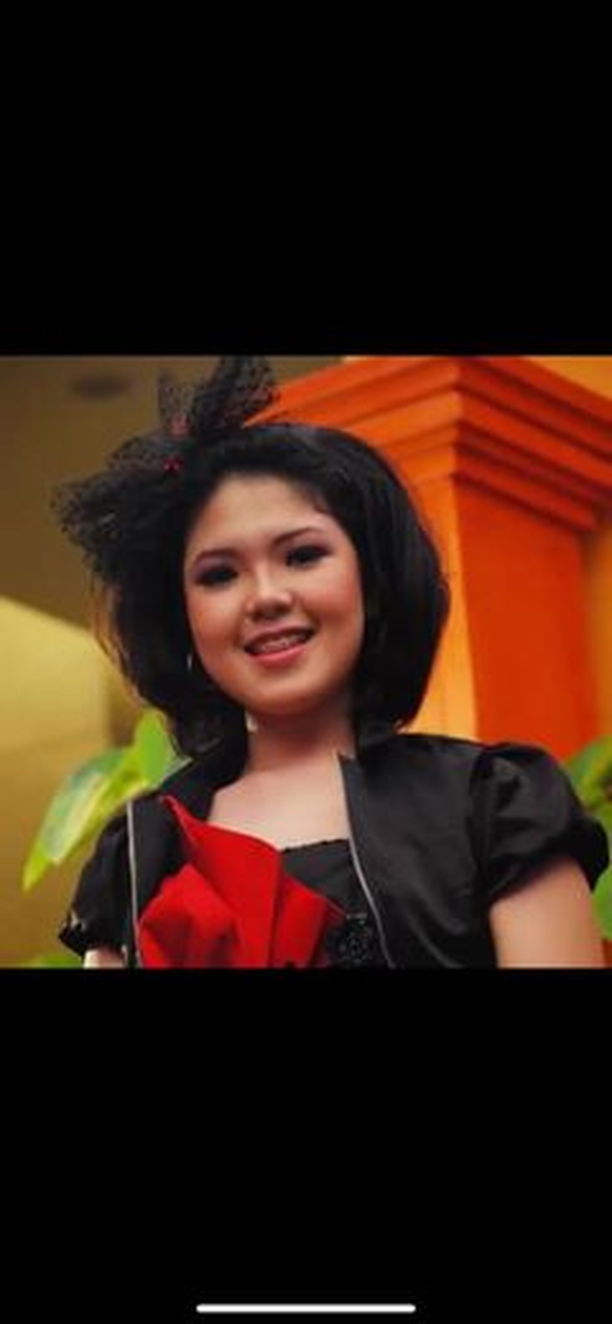 7 Transformasi Tina Toon dari Pipi Chubby hingga Tirus Disebut Oplas