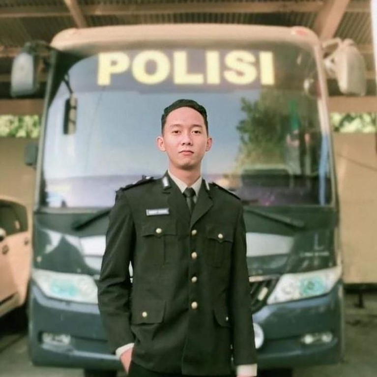 Ini 6 Foto Wajah Bripda Randy Bagus Ini 6 Foto Wajah Bripda Randy Bagus