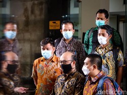 Jalan Berbeda Eks Pegawai KPK