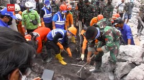 VIDEO: 3 Orang Korban Semburan Awan Panas Gunung Semeru Ditemukan