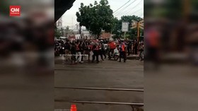 VIDEO: 3 Pelaku Penganiaya Petugas Perlintasan KA Ditangkap