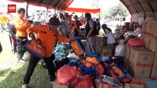 VIDEO: Bantuan Logistik Untuk Pengungsi Semeru Terus Berdatangan