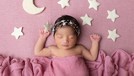 6 Pemotretan Perdana Baby Nakeya Ayu Anak ke-4 Nola B3 Nola B3 melahirkan anak ke-4nya pada (26/12) yang diberi nama Aladya Odetta Nakeya Ayu. Yuk intip pemotretan perdana baby Nakeya!