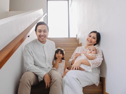 Kini Jadi Psikolog, Caca Tengker Tak Ingin Andalkan Teori dalam Mengasuh Anak