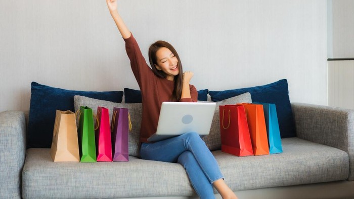 Memaksimalkan Belanja karena Diskon Akhir Tahun? Perhatikan 5 Hal Ini agar Tidak Bangkrut ya Memaksimalkan Belanja karena Diskon Akhir Tahun? Perhatikan 5 Hal Ini agar Tidak Bangkrut ya