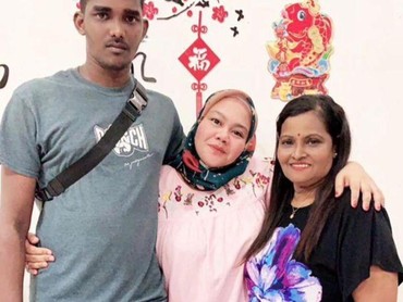 Beda Agama, Menantu dan Mertua Ini Akrab bak Sahabat