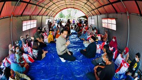 Warga Lumajang Hampiri Jokowi: Ibu Saya Meninggal, Pak