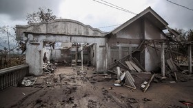 PMI Fokus Distribusi Air Bersih ke Lokasi Tedampak Erupsi Semeru