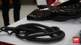 Alat Bantu Seks Pecut Siskaeee Disita, Barbuk Produksi Konten Vulgar