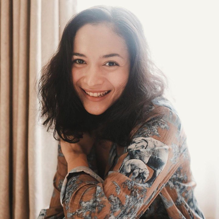 <p>Tahun 2021 menjadi tahun kembalinya Putri Marino ke dunia peran, Bunda. Ia banyak membintangi berbagai film dan series, lho. Salah satunya adalah <em>Layangan Putus</em>. (Foto: Instagram: @putrimarino)</p>