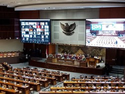 DPR Perpanjang Pembahasan 5 RUU: Perlindungan Data Pribadi hingga ASN