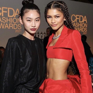 Zendaya Ungkap Sikap Jung Ho Yeon 'Squid Game' Saat Bertemu