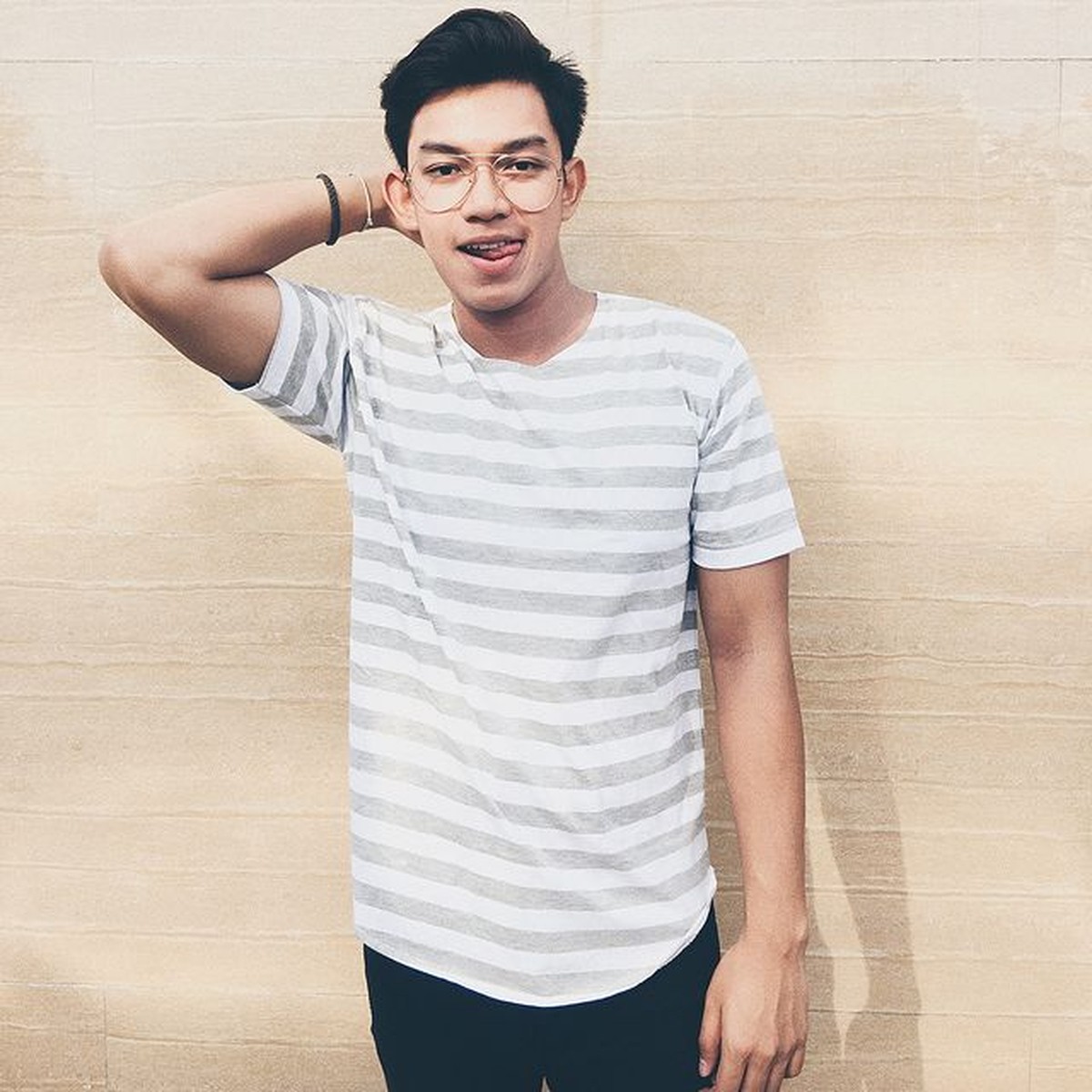 Gaga Muhammad resmi ditahan setelah membuat Laura Anna lumpuh karena kelalaiannya&period; Yuk kita intip potret Gaga&excl;