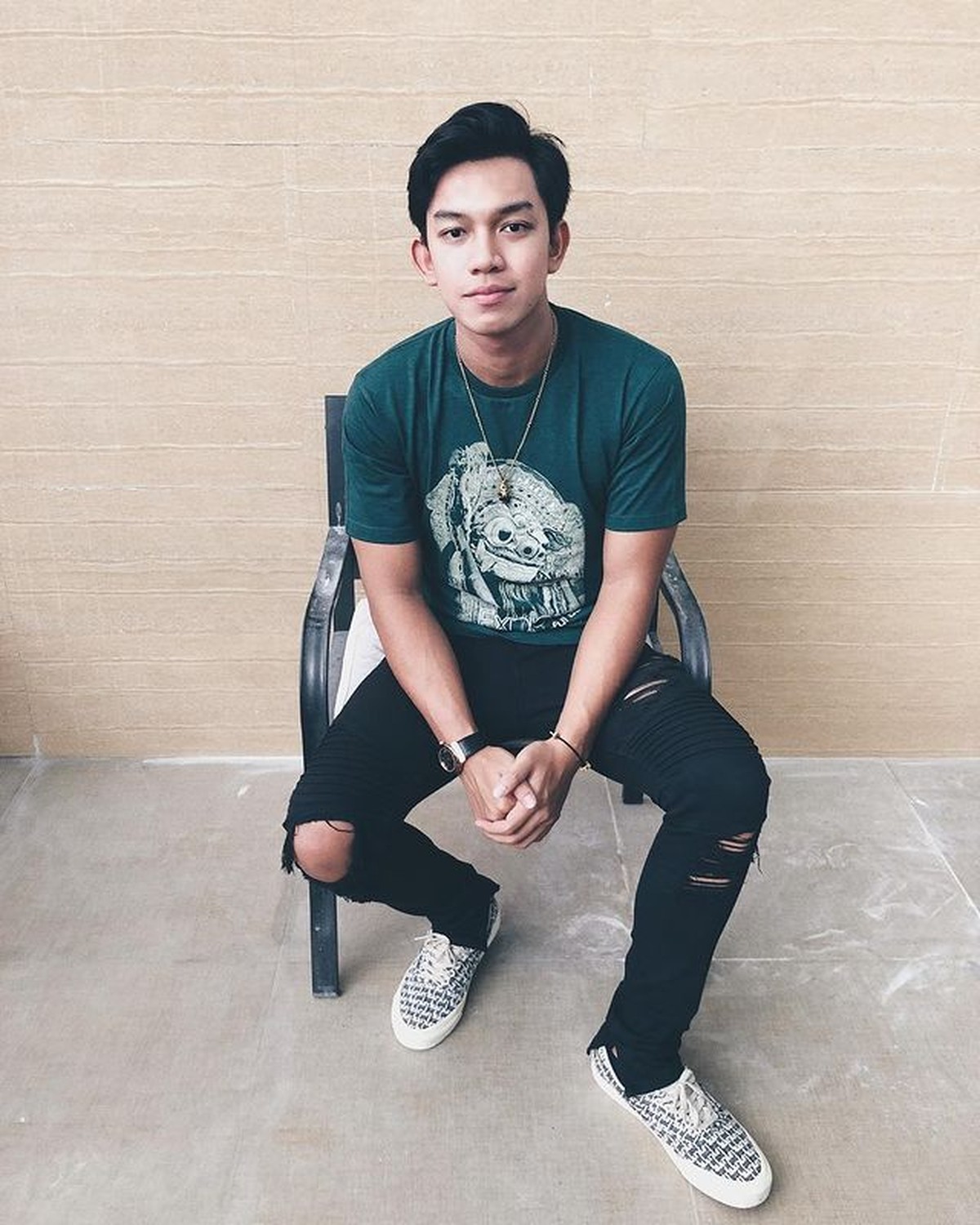 Gaga Muhammad resmi ditahan setelah membuat Laura Anna lumpuh karena kelalaiannya&period; Yuk kita intip potret Gaga&excl;