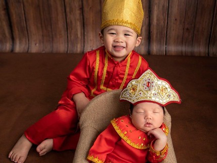 7 Potret Terbaru Sarah Eliana Anak Ahok & Puput, Mirip Ayahnya Saat Tertawa