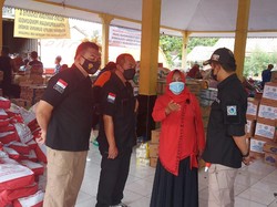 Sembako Hingga Jas Hujan Digelontor untuk Korban Erupsi Semeru