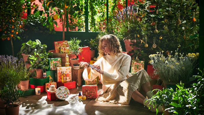 Merayakan Natal dan Tahun Baru Sekaligus Merawat Bumi dan Memberdayakan Perempuan dengan L'Occitane