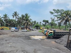 Polda Jatim Kirim Alat Berat-Cold Storage untuk Pencarian Korban Erupsi Semeru